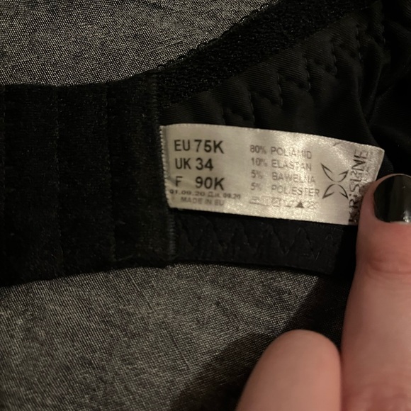 Kris Line Fortuna - Picture 5 of 5